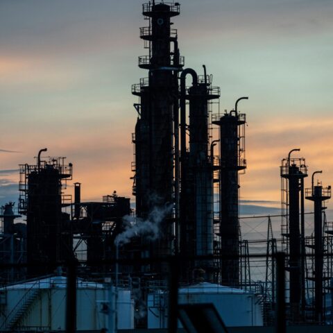 Une compagnie pétrolière de renommée mondiale acquiert 90 pompes chimiques CJG pour l’Angola